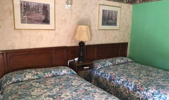 Regency Inn (Bel-Air Motel) - Real Estate Photos (newer photo)